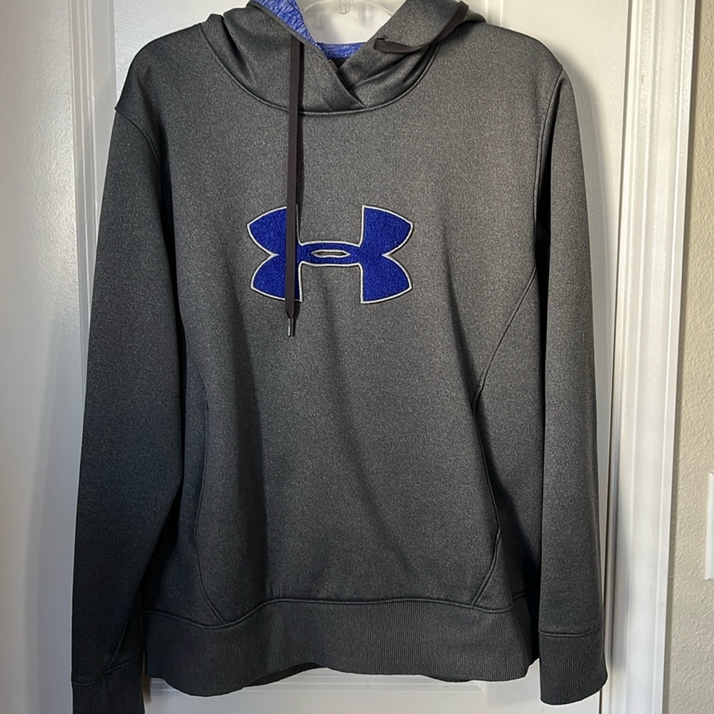 Under Armour. Gray. Women’s hoodie sweatshirt. XL size